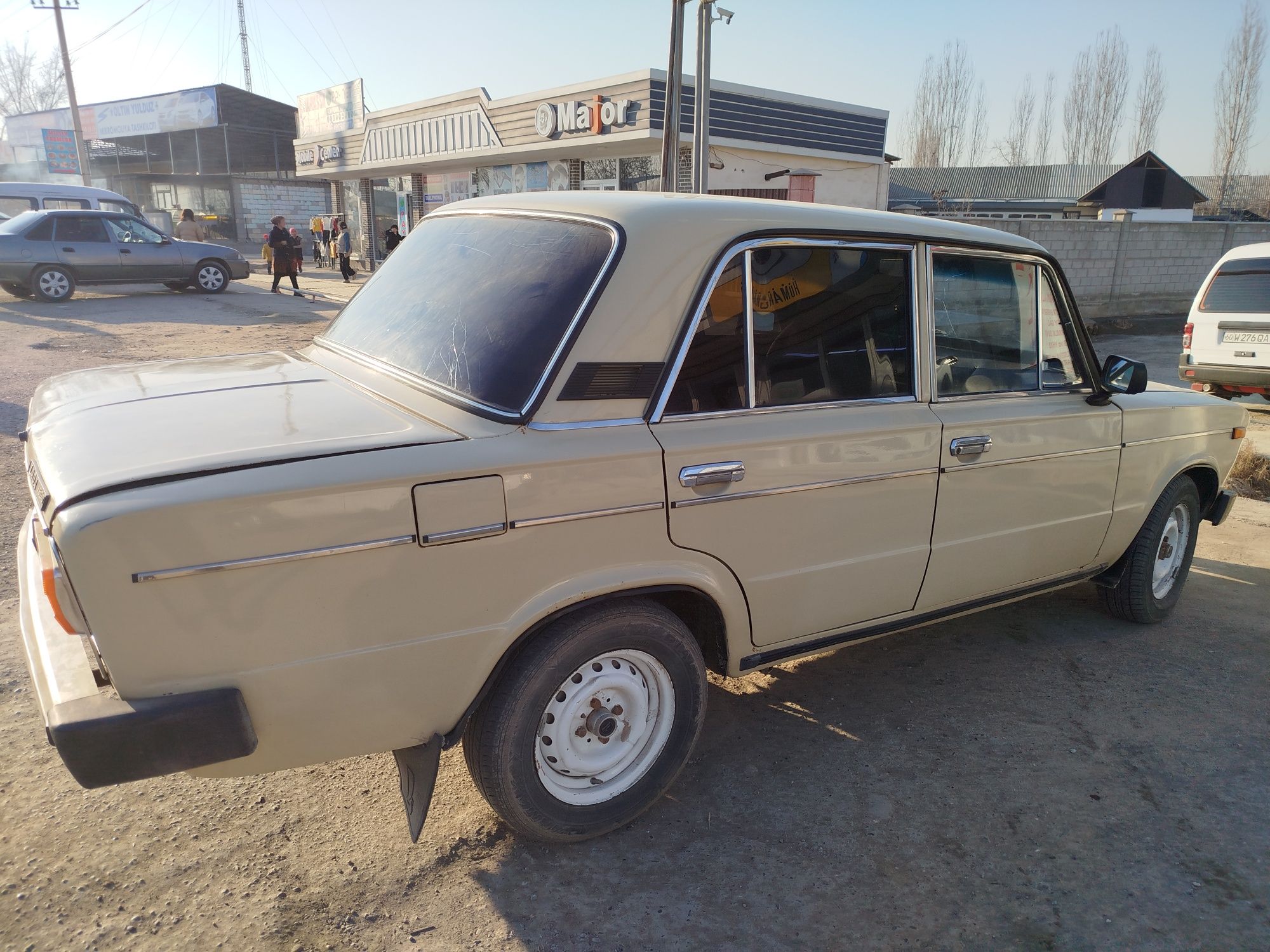 Vaz 2106 sotiladi 1991 yil