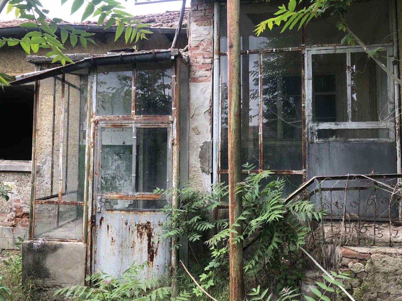 Продава се Къща в Плевен, Идеален център - 110 кв.м за 93 €/кв.м - Снимка #1