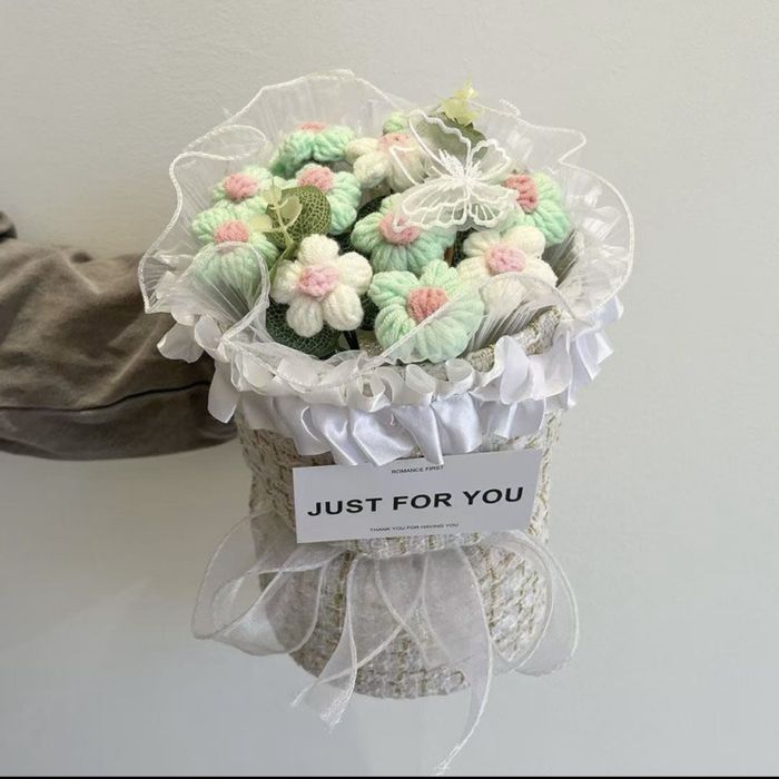 Букетик вязанный 7 видов