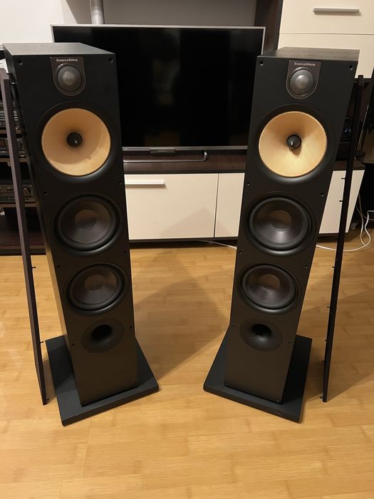 Boxe de podea Bowers & Wilkins B&W 683 s2 200w