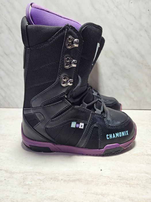Boots 122 buti placa snowboard  Chamonix  mărimea   37( 24  cm) .