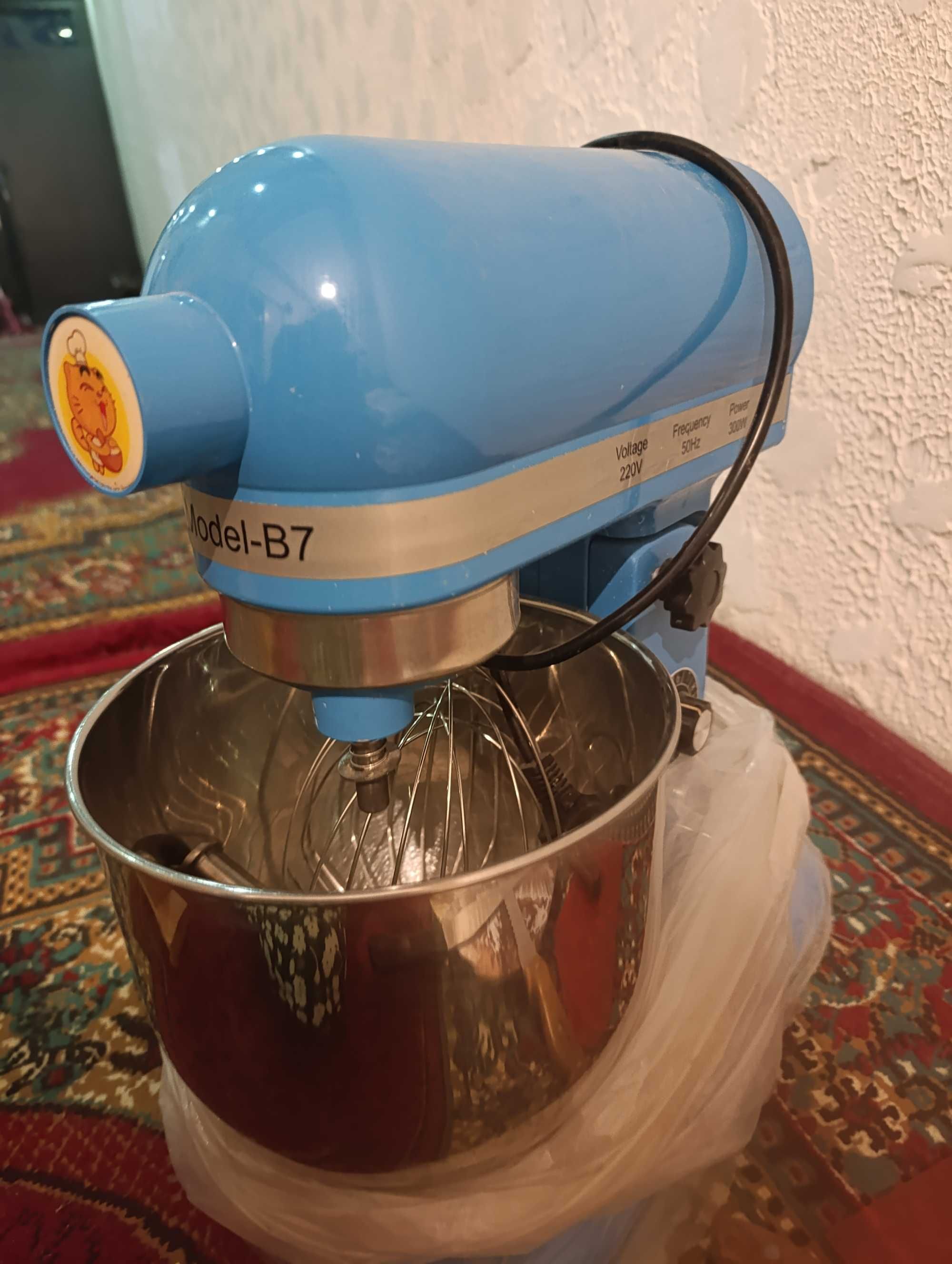 Mikser B7 . Zor jagdayi pochti taza. Uyde qollaniwga jaqsi.