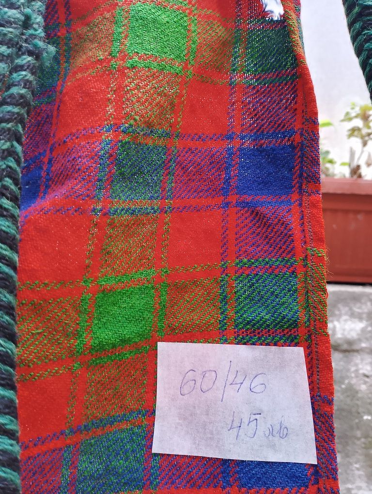 Продавам стара вълнена торба