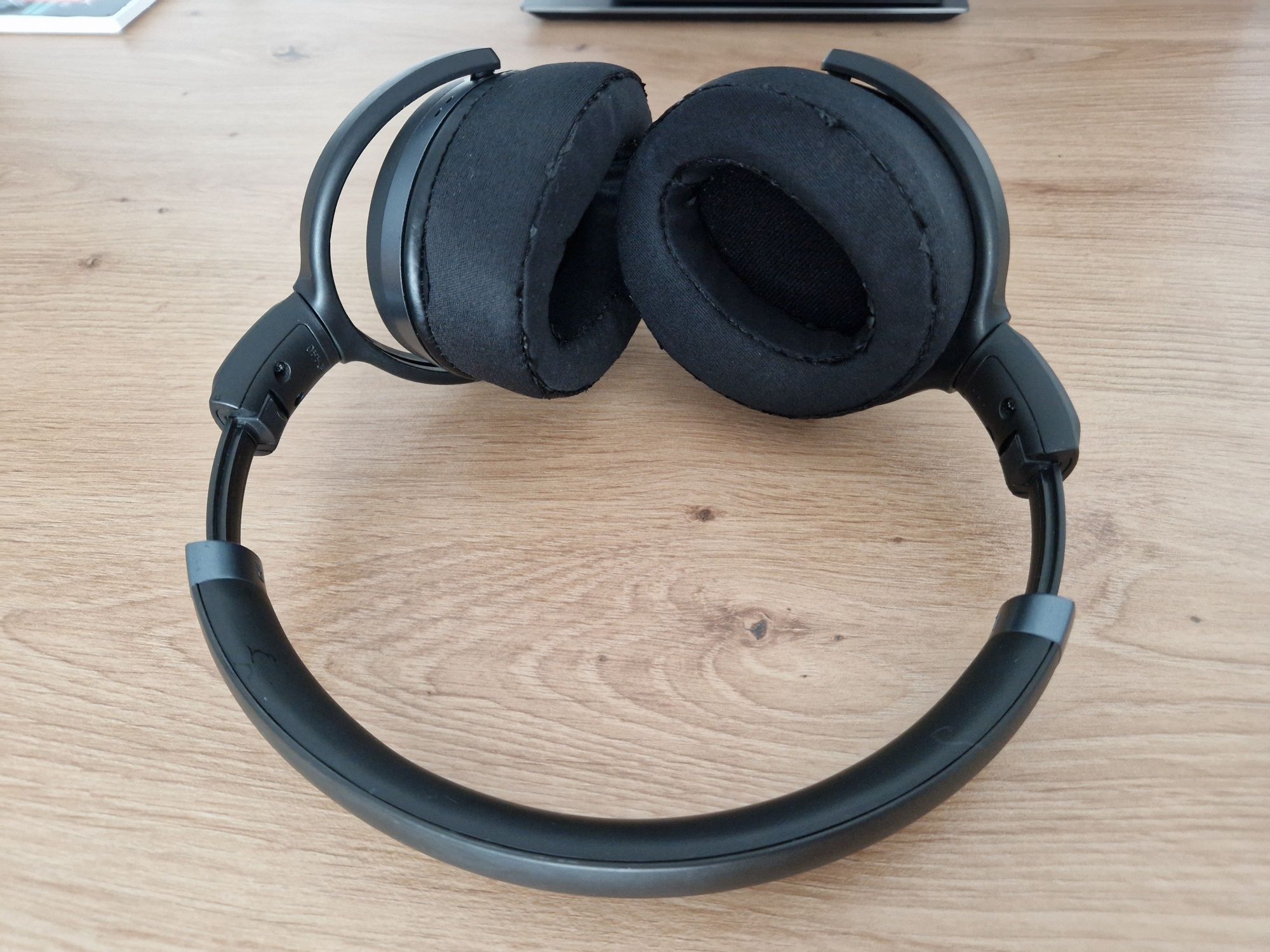 Vând Căști Sennheiser 4.40 Bluetooth