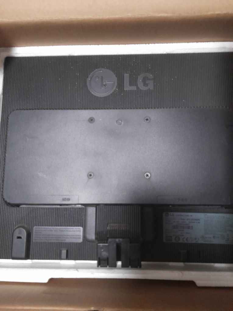 Монитор от LG 60Hz