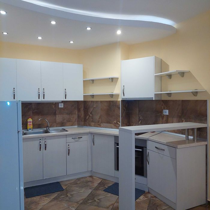 Дава се под наем Двустаен апартамент в София, Младост 4 - 79 кв.м за 700 € - Снимка #6