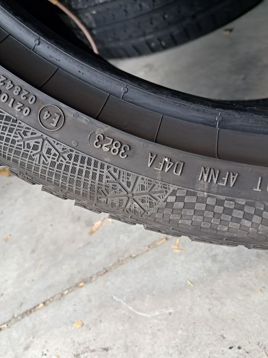 Anvelope second iarna 245 40 R21 Continental 2023