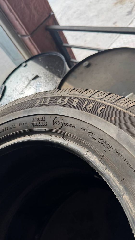 Продам шины 215/65 R16 C