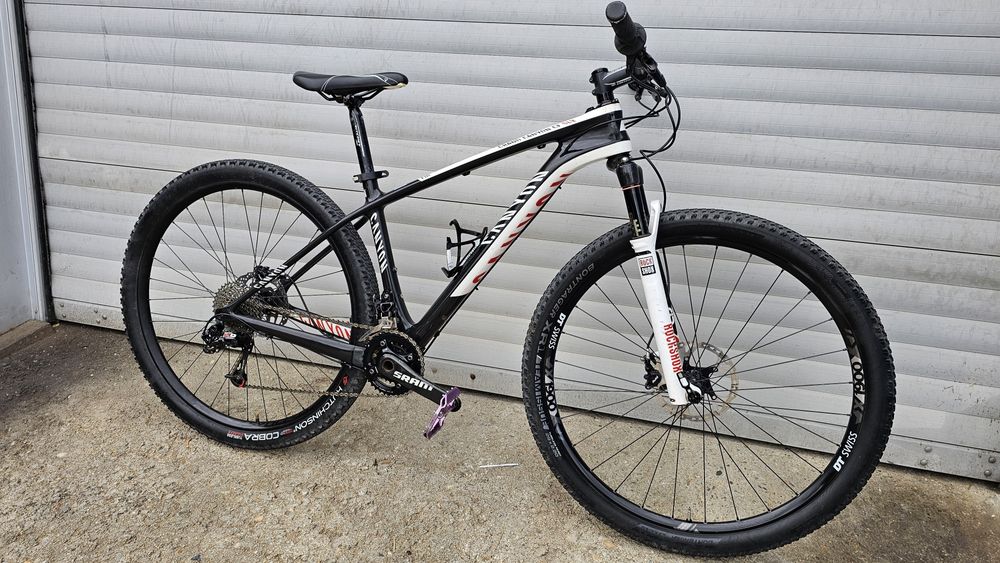 Карбонов Canyon 29"