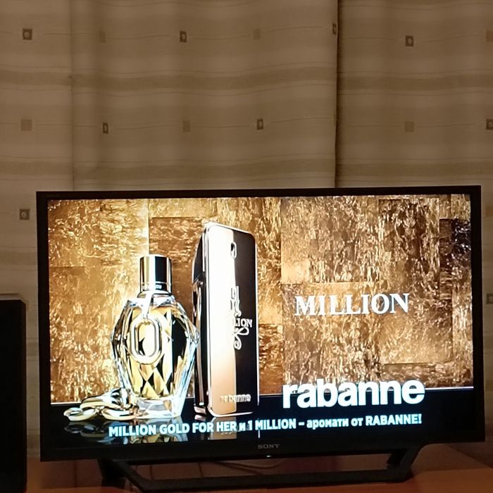 Телевизор Сони 32".