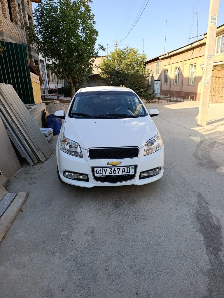 Arenda vikupga Nexia 3 4 poz