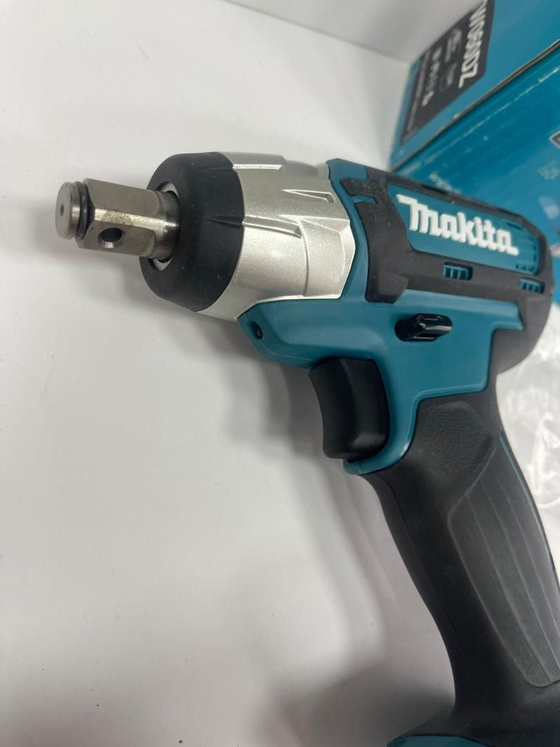 Masina de insurubat cu impact Makita TW060DZ -A-