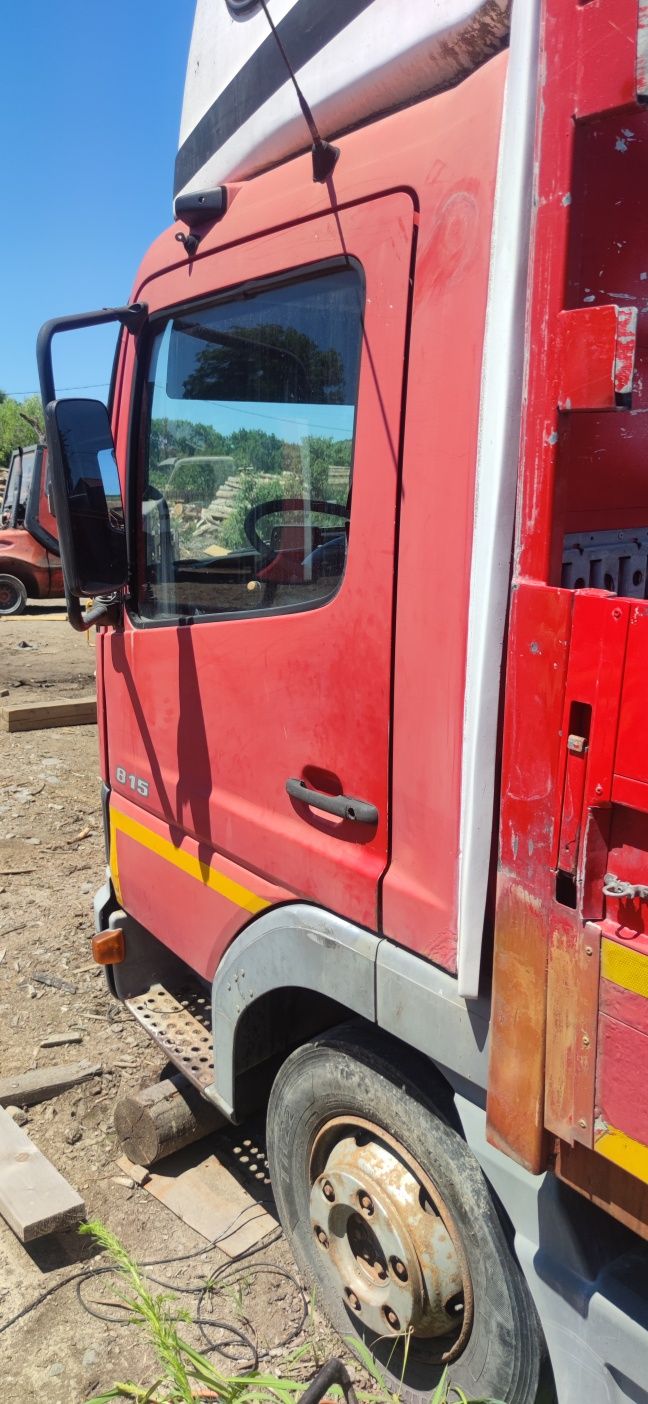 Mercedes Atego 815