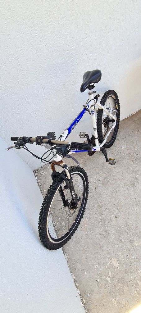 Bicicleta MTB Salcano