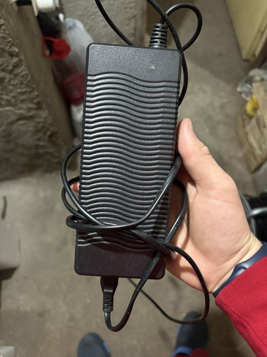 Зарядно устройство за kukirin g4