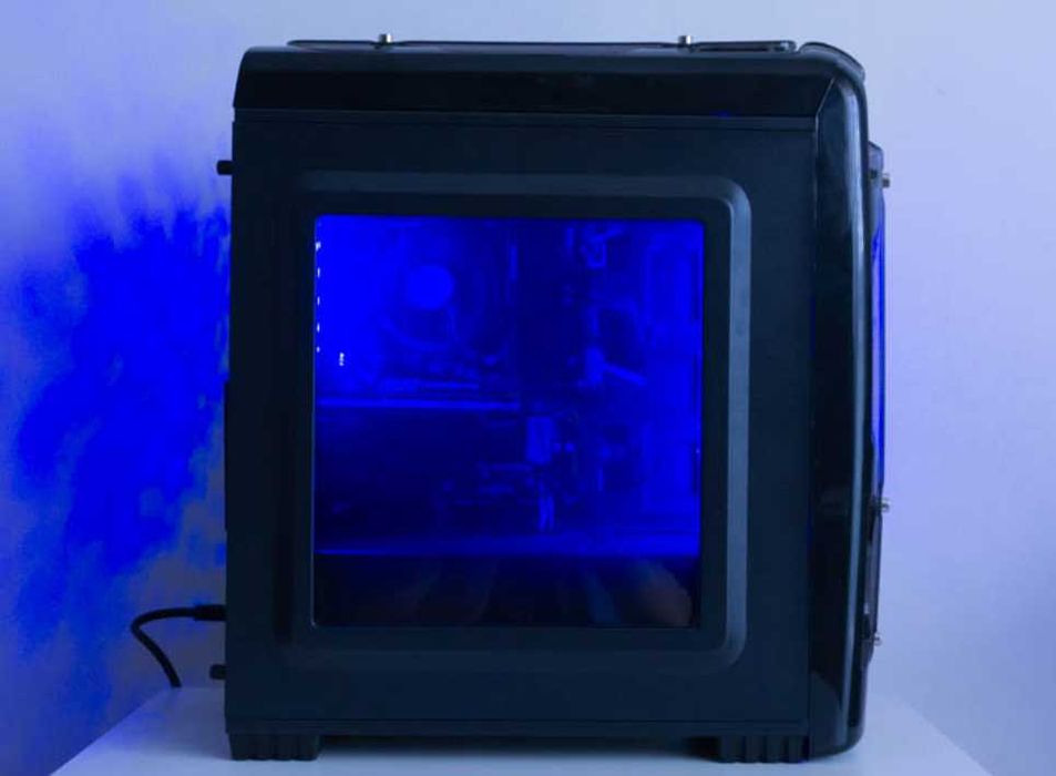 Desktop PC Gaming Intel i7 6700 GeForce GTX 1050TI 16Gb Ram