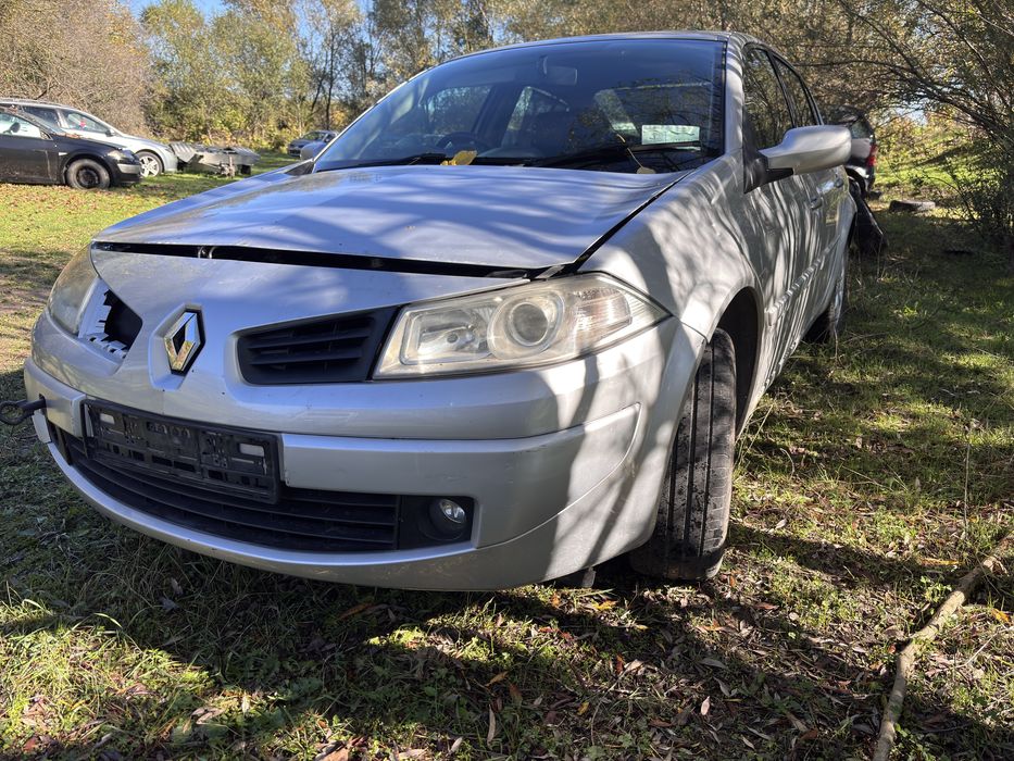 Рено меган 1.5дци на части