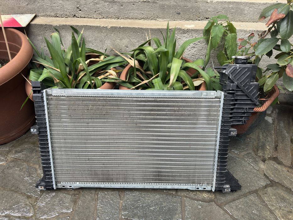 Радиатор за Mercedes-Benz Sprinter