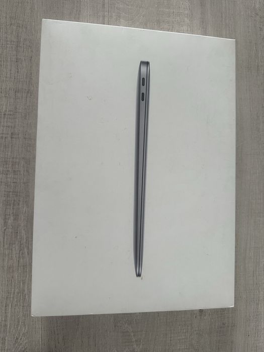 Mackbook Air M1 computer