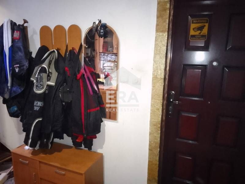 Продава се Едностаен апартамент в Варна, Колхозен пазар - 30 кв.м за 1500 €/кв.м - Снимка #4