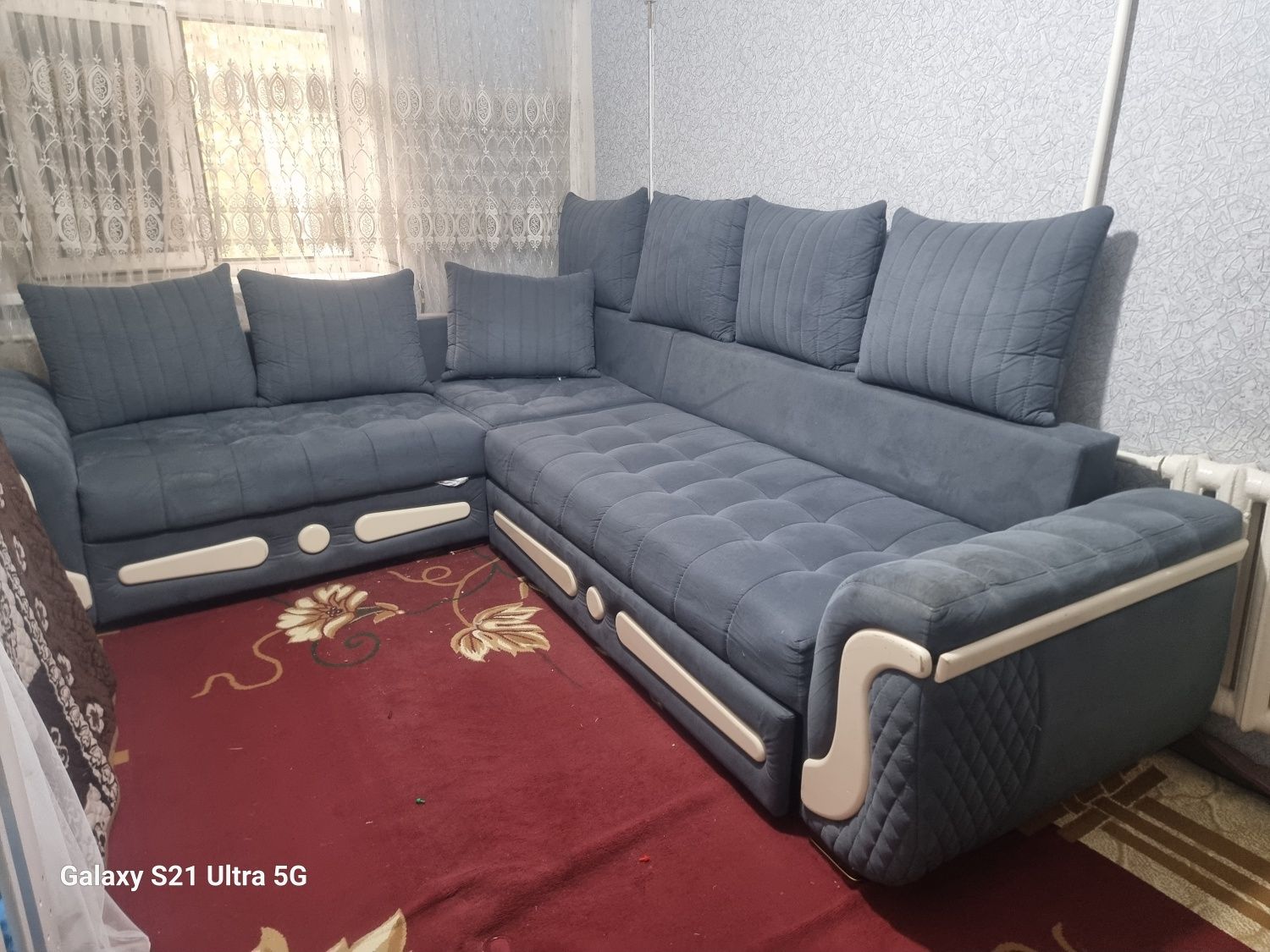 Продам большой гостиной диван раздвижной