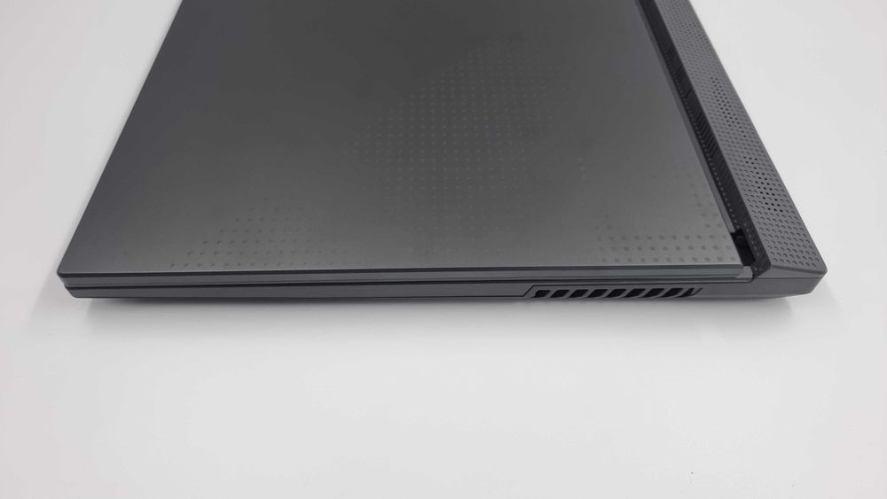 Laptop Asus ROG STRIX [Amanet Club Caro]