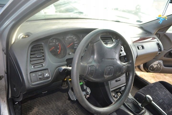 Торпедо аккорд 6. Пластик салона. Обшивки.  Панель accord 6  европеец