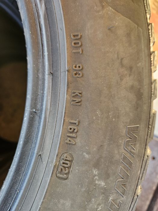 Set anvelope de iarna Pirelli  205/60R17