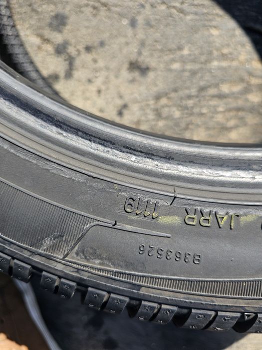 205 50 17 Dunlop  m+s