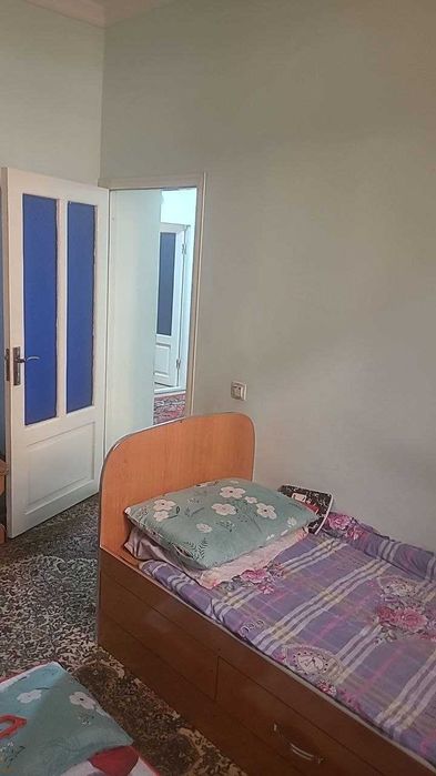 Uy sotiladi, 3 xonali, g'ishtli, Buxoro shahar