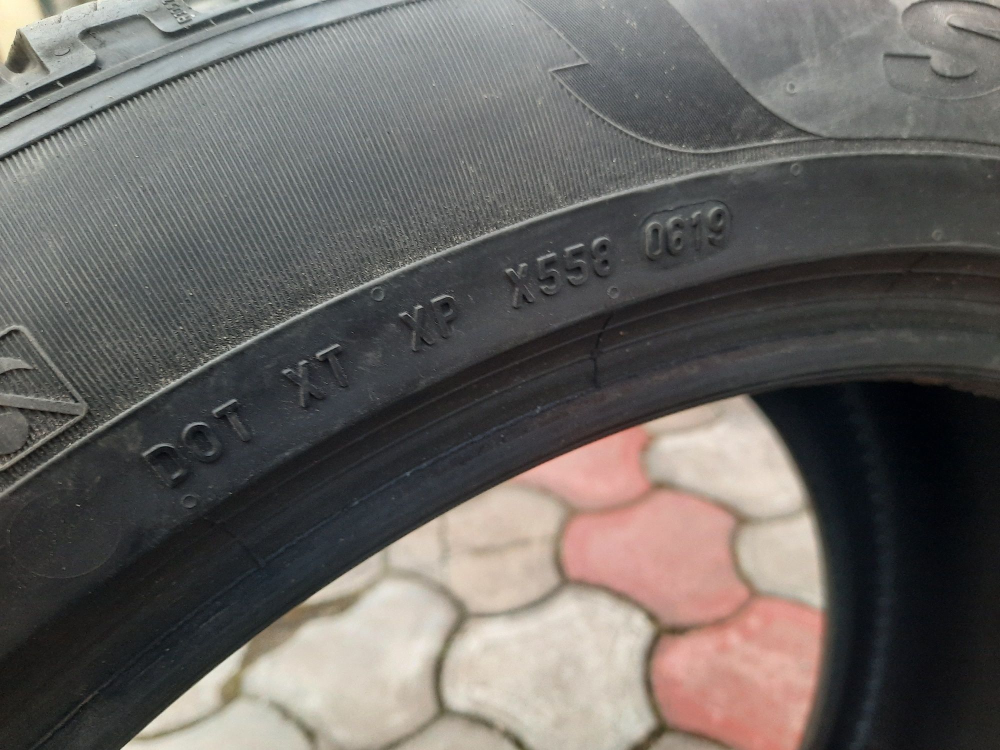 Vând 2buc. cauciucuri Iarna Pirelli Scorpion 305/45/20