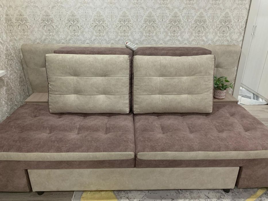 Продам диван в отличном состоянии