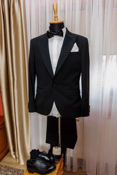 Costum mire Seroussi