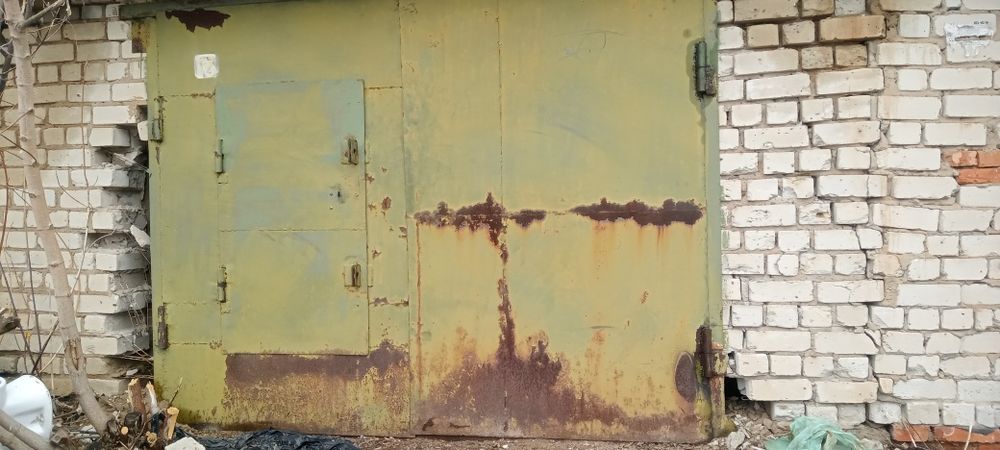 Продам ворота на гараж