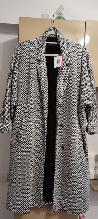 Pardesiu dama  elegant