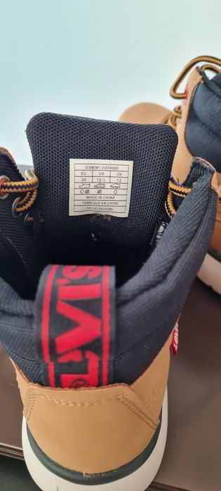 Ghete Levi's vermont, size 30, transp. inclus