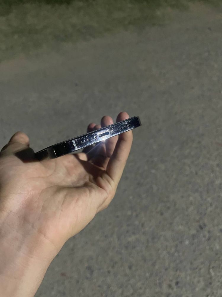 iPhone 12 pro Black