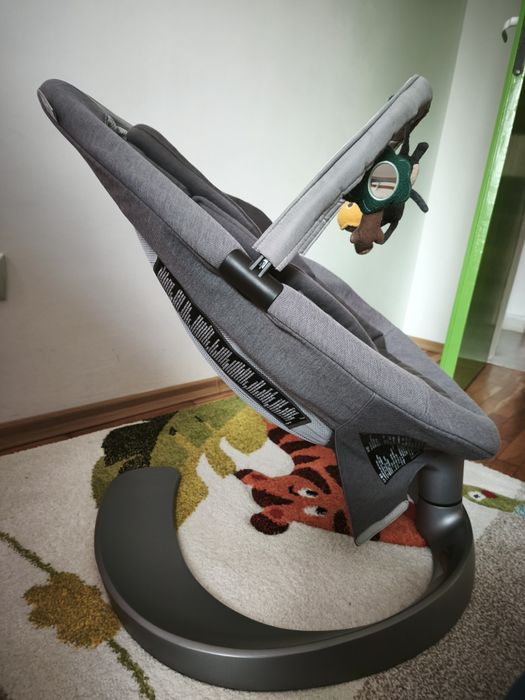 Бебешки шезлонг Nuna LEAF