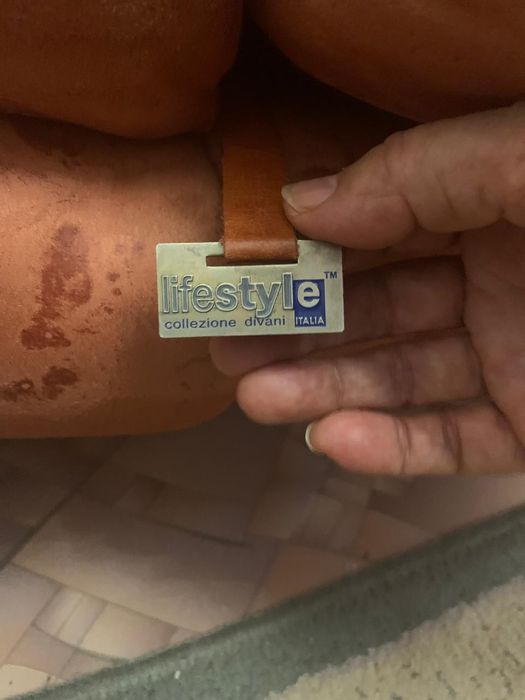 Продаётся угловой диван