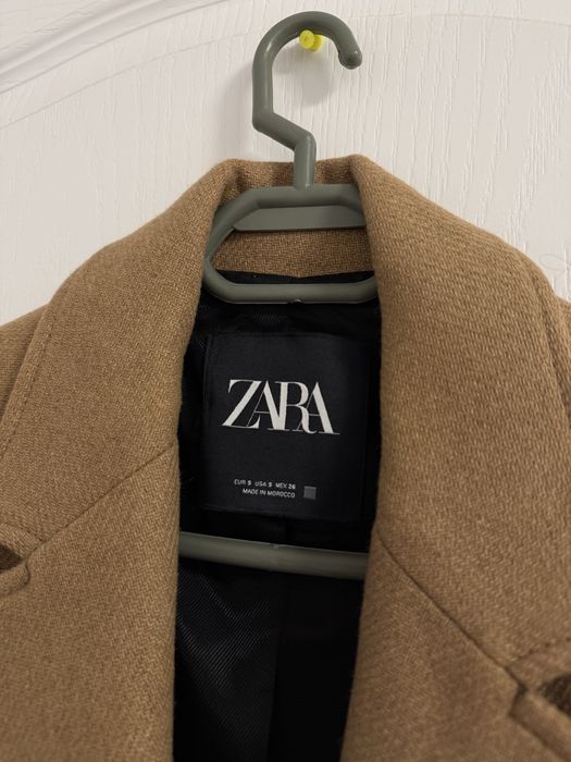 Palton crem / bej Zara