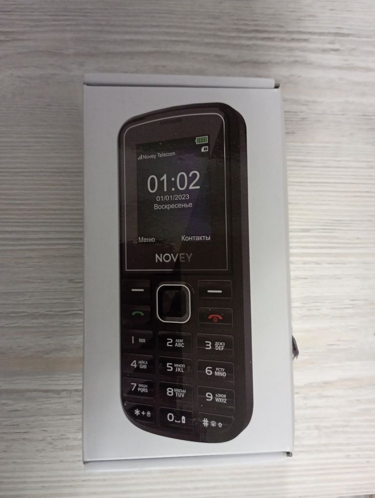 Novey 102  nokia