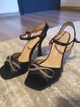 Sandale elegante confortabile,noi