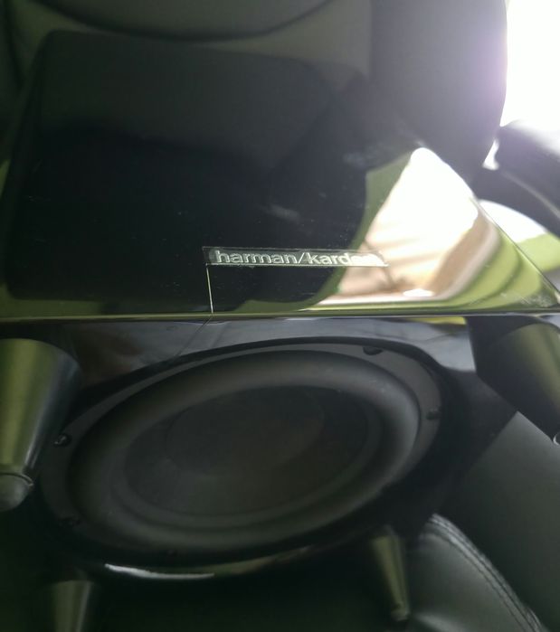 Sistem Harman kordon 2.1