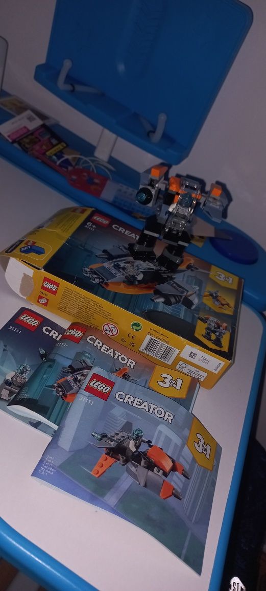 Lego creator 3 în 1