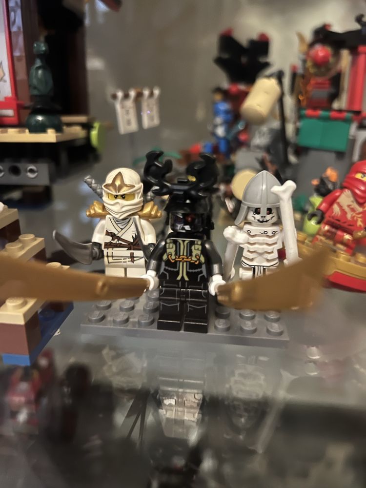 Lego Ninjago bulk ( фигурки + билд )