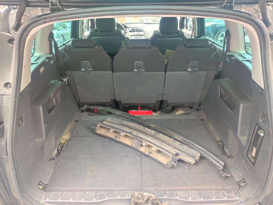 На части!Пежо-5008,2.0HDI-150к.с.