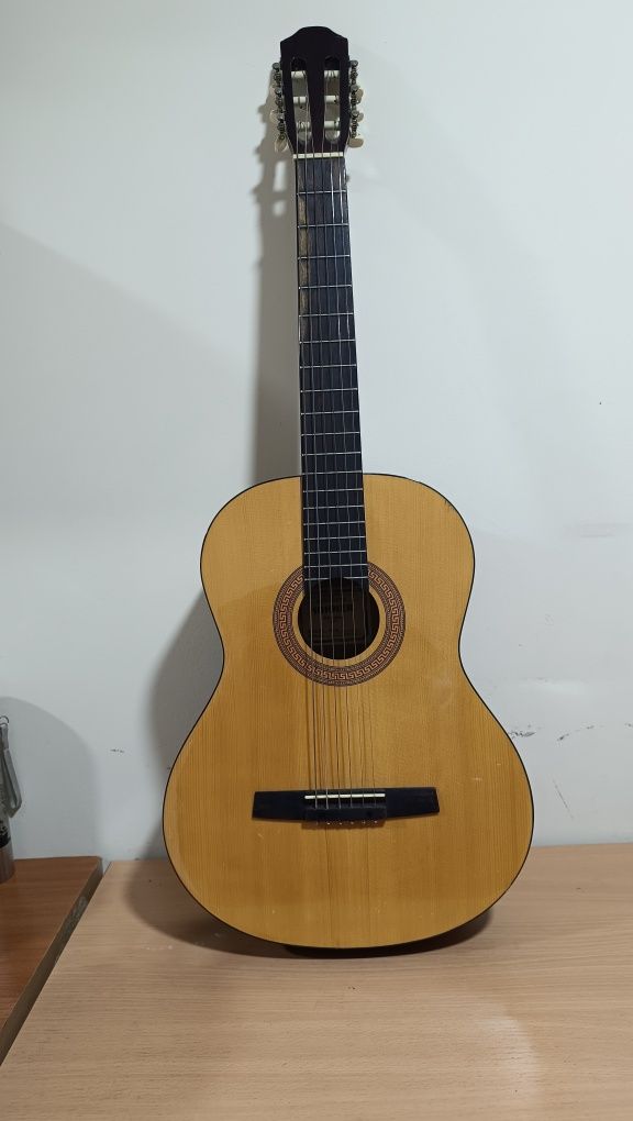 Klassik Gitara (Honor) Rossiya