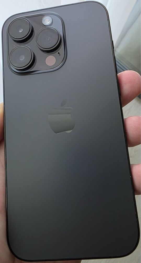 Vând Iphone 14 pro