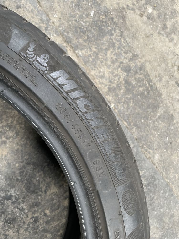 Anvelope 205/45 R17 MICHELIN vară