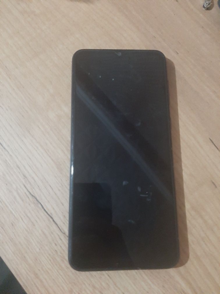 Телефон Samsung  A04